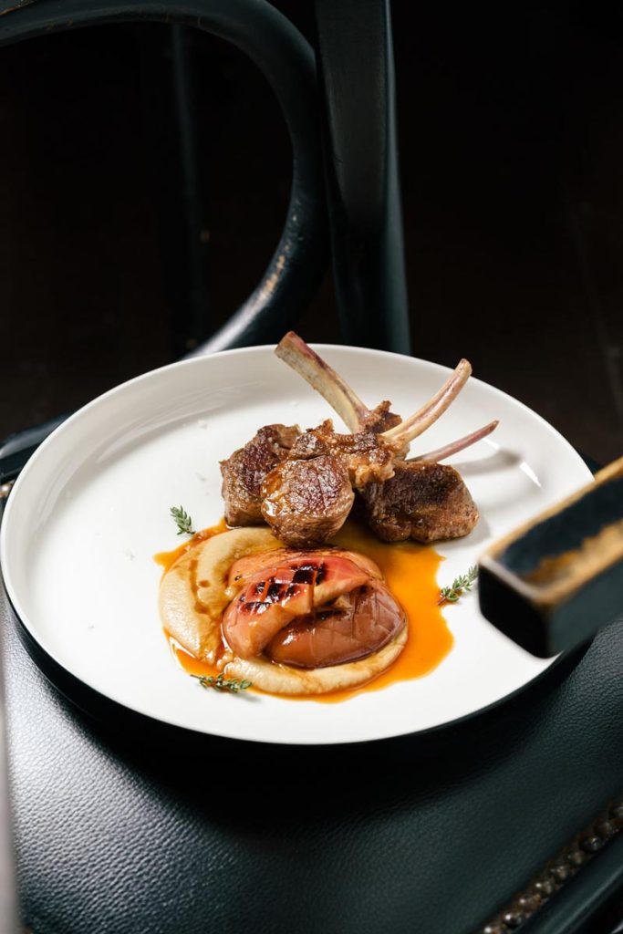 COSTOLETTE DI AGNELLO Uzeta Bistrò Siciliano COSTOLETTE DI AGNELLO